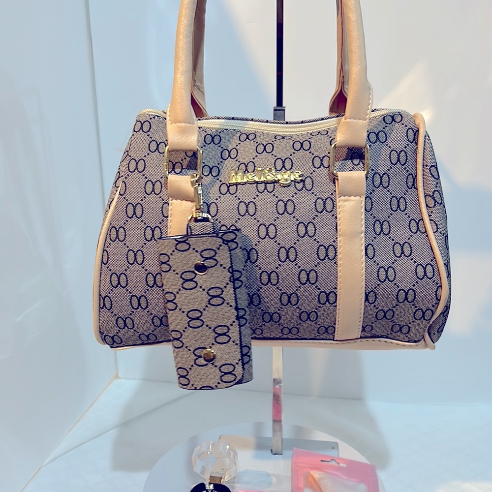 Mei&Ge Handbag with Key holder Case Ring NWOT, Bee Earrings, & Inspiration Band